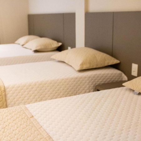 Escarpas Flats Aparthotel Capitolio Ngoại thất bức ảnh
