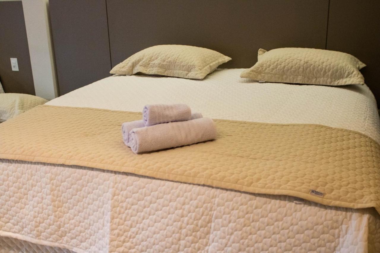Escarpas Flats Aparthotel Capitolio Ngoại thất bức ảnh